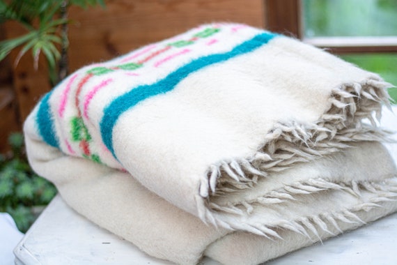 Large Vintage Wool Blanket very Large Handwoven Pure Wool Blanket Etsy Canada