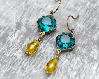 Teal Lime Earrings, Made with Swarovski, cushion cut earrings, Teal earrings, Teal crystal earrings, Petite Charm Earrings, Lime earrings