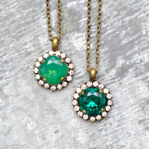 Green Opal Emerald necklace, Swarovski Pendant Necklace, Vintage Green Necklace, Diamond Halo Necklace, Palace Green Opal, Green Gift, Mom