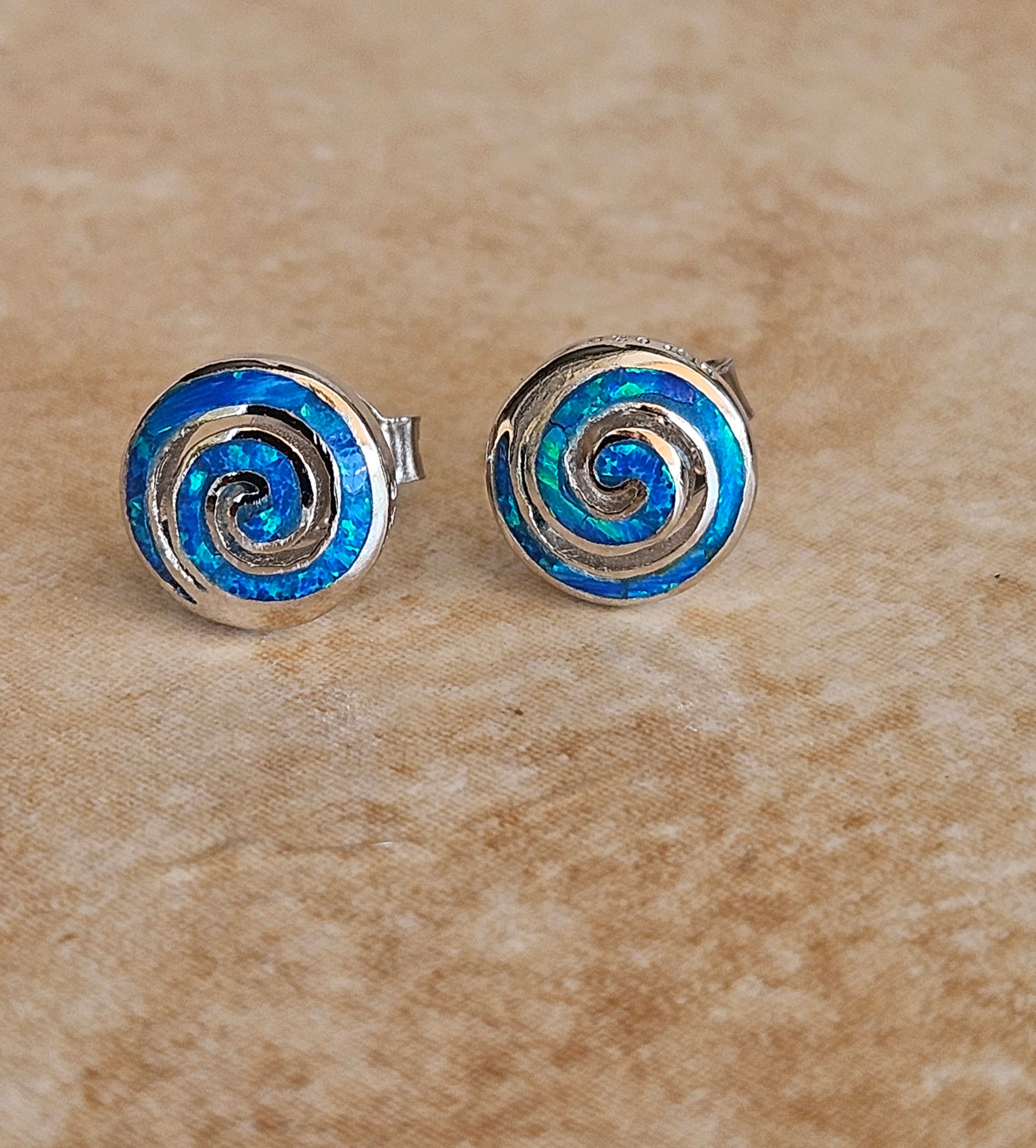 Orecchini A Spirale In Metallo Colorato, Piccoli Cerchi Con Pendente, Stile Hippy Etnico, Confezione Regalo