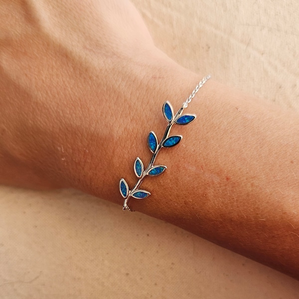 Sterling silver blue opal bracelet, olive brunch greek bracelet, bijoux grec, griechischen schmuck, gioielli greco, braccialetto, Armband