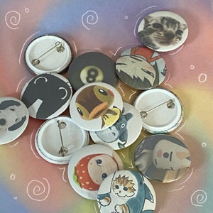 cute custom buttons / pins 32 mm