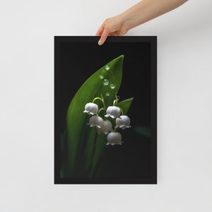 Lily of the Valley - Instant Download - Printable Art picture/poster of a beautiful flower perfect for any occasion