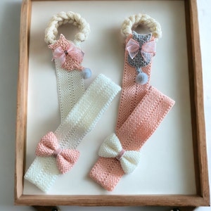 Handmade bow holder/Bow organiser/Bow storage/Bow holder for wall/Baby girl nursery decor/Birthday Present/Christmas Gift