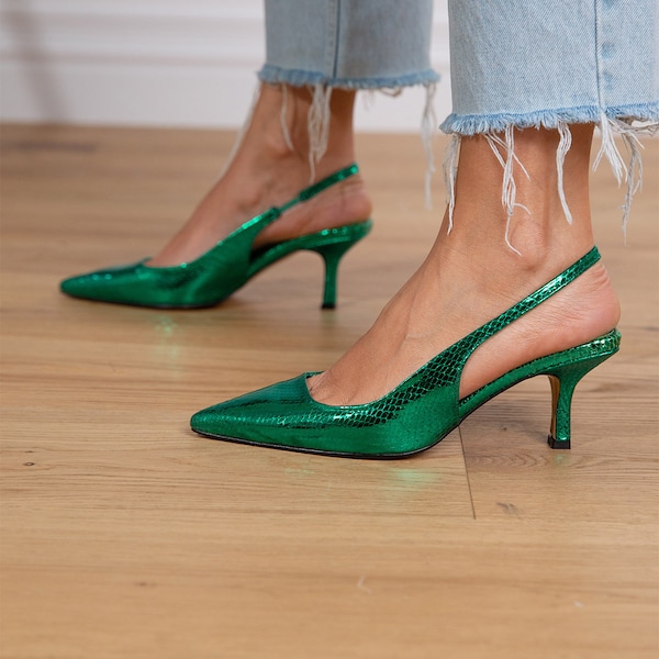 emerald green trainers womens