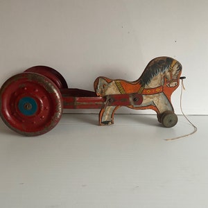 Early Childs pull toy horse on wheels Made in Canada circa 1940&#39;s