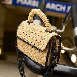 Chanel - Classic Flap Bag - Coral Raffia