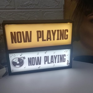 Soporte para discos de vinilo "Now Play", soporte para discos, letrero con caja de luz "Now Play", letreros pintados a mano, regalo para amantes de los discos, caja de luz 3D, regalo para novios
