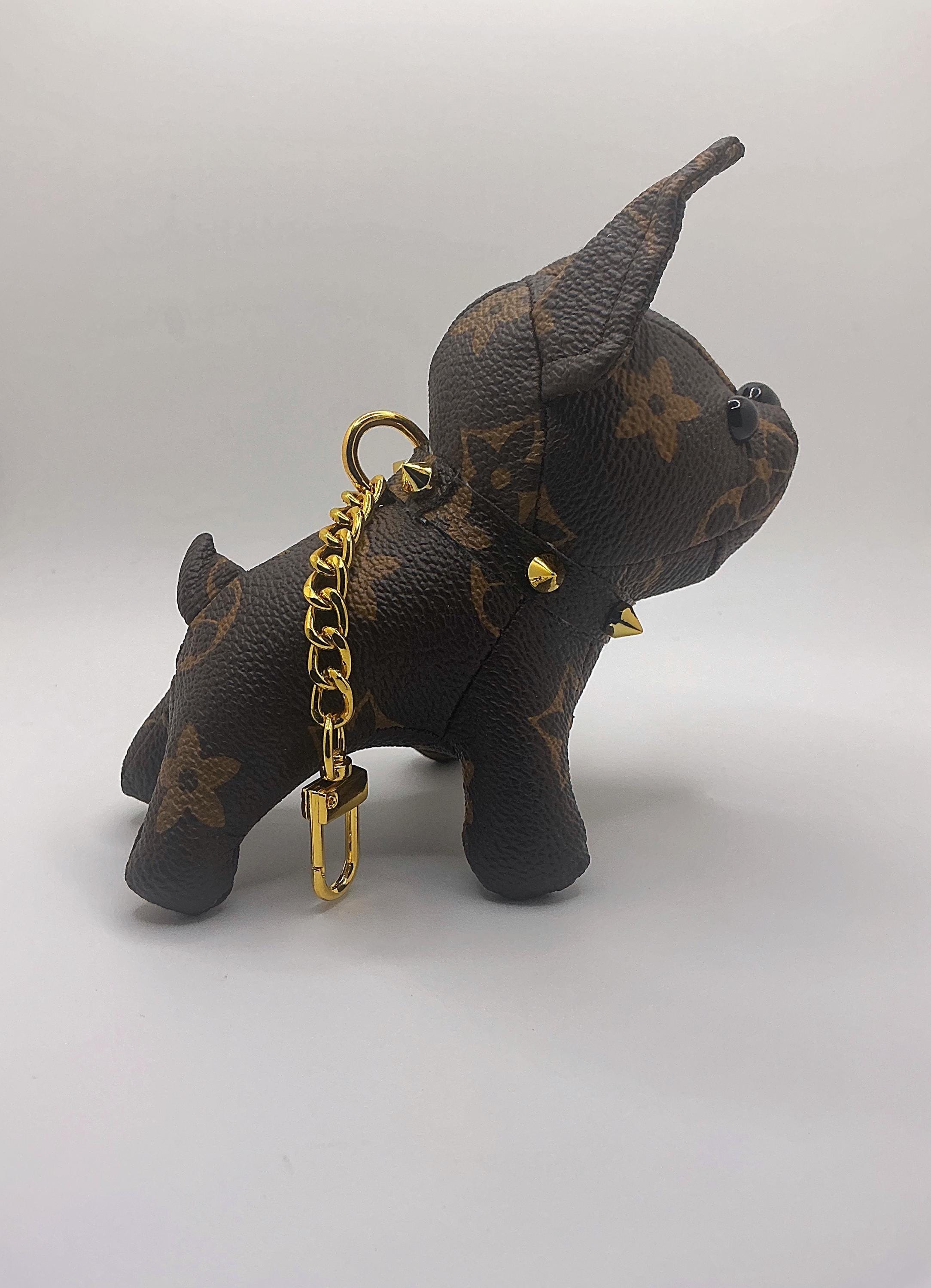 Louis Vuitton Checkered Keychain - Etsy