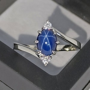 Vintage Blue Lindy Star Sapphire Ring, 6 Rays Star Gemstone, Star Sapphire Ring, 925 Sterling Silver, Christmas day Gift for Her