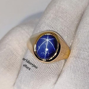 10K Gold Men&#39;s Star Sapphire Ring: 6-Ray Lindy Star Gemstone