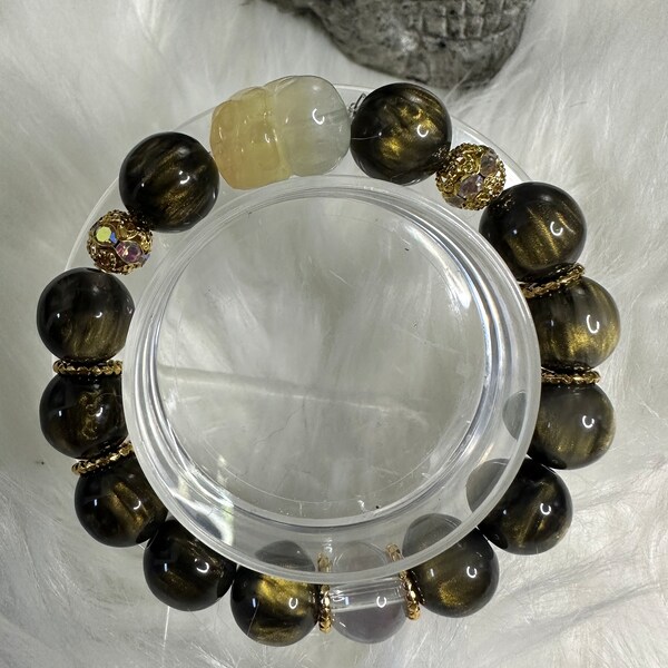 Elegant Gorgonia Bracelet with Citrine Pixiu for Prosperity and Protection