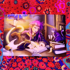 Waldhexe und Katze - Fantasy Kunst Postkarte - Original Illustration 4" x 6" Glossy Künstlerdruck, Einzigartiges Geschenk für Kunstliebhaber, Leser, Gamer
