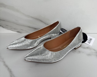 Vizzano Women's Metallic Silver Pointed Toe Ballerina Flats