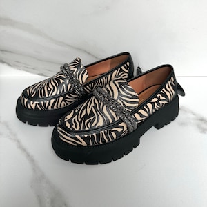 Vizzano Women&#39;s Zebra Print Platform Loafers