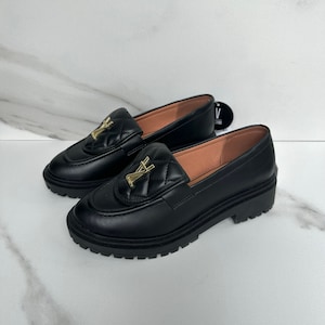 Vizzano Women&#39;s Balck Platform Loafers