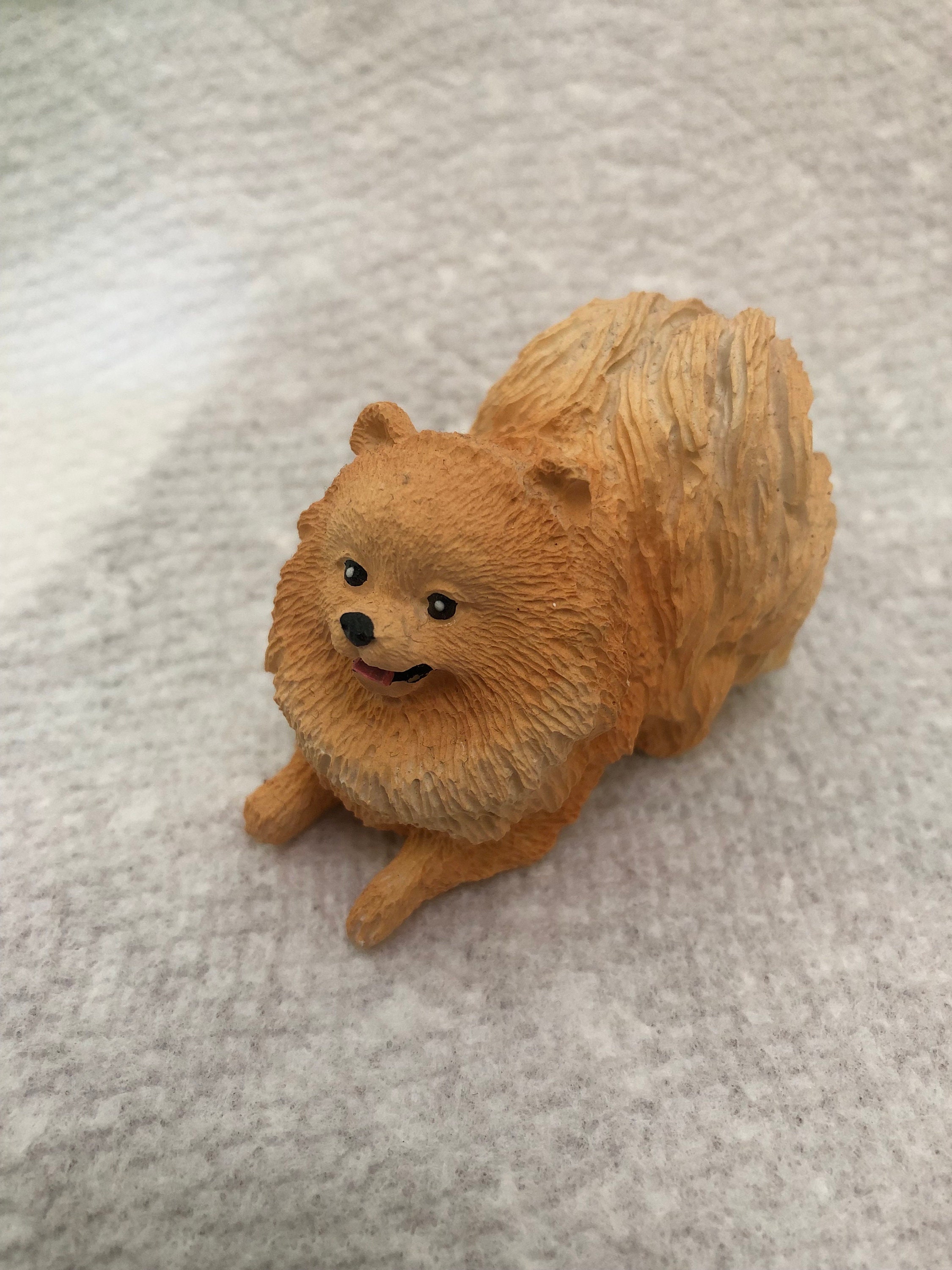 Pomeranian Dog Figurine (small) - Etsy