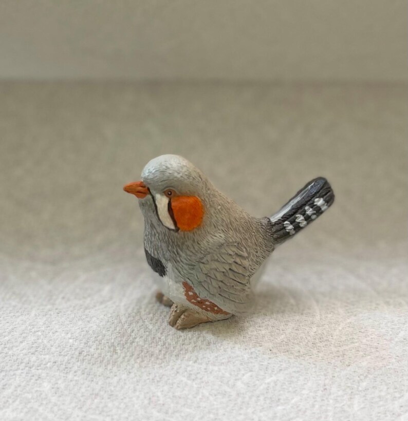 song bird figurines Zebra Finch