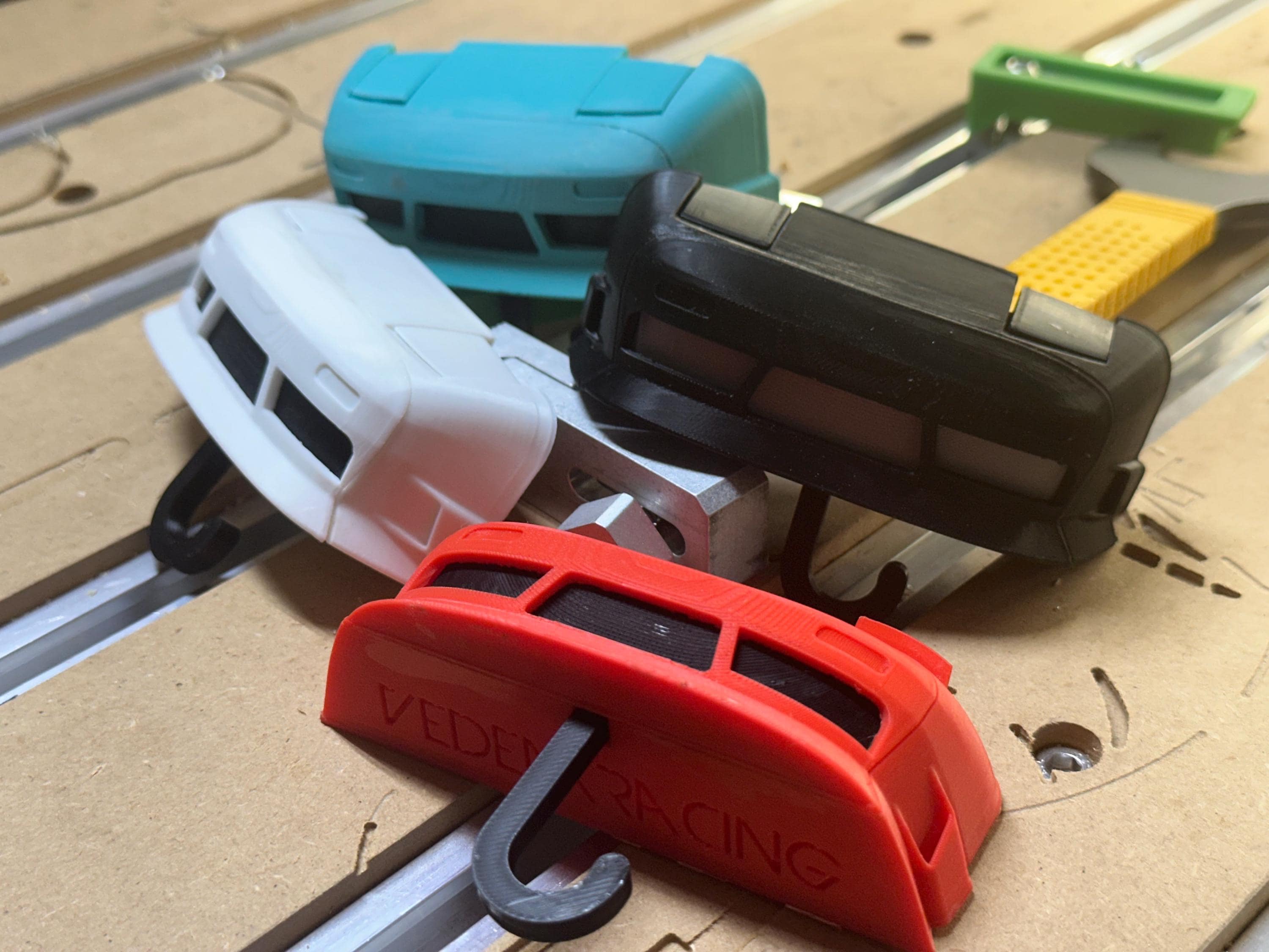 WTAPS × WOLF'S HEAD KEY HOLDER + オマケ ウルフズヘッド× WTAPS × GIP STORE ダブルタップス fpar - メルカリ