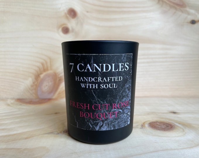 SALE! Fresh Cut Rose Bouquet: Handcrafted Soy Candle