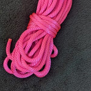 Blacklight Nylon Rope - UV Pink, 1/4&quot; (6mm) x30 ft.