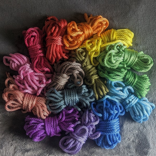 Hand-dyed Nylon Rope, 1/4" (6mm) x30 ft.