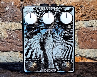 DemonFX Microtubes A7K ベースプリアンプペダル - Etsy 日本