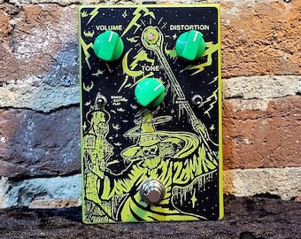 Haggtronix Rotten Sorcerer Green Fuzz Pedal (Glows in the Dark)