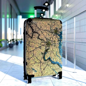 Retro Road Atlas Suitcase, Vintage USA Map Luggage with Inner Pockets, Hard Shell Travel Case, Unique Gift for Travelers and Map Enthusiasts
