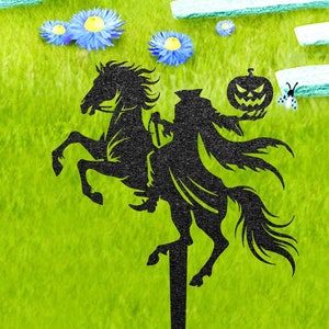 Headless Horseman Halloween Garden Art, Outdoor Halloween Metal Yard Stake, Halloween Gift, Fall Pumpkin Decor, Haunted Halloween Yard Decor