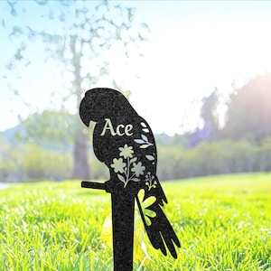 Custom Parrot Memorial Grave Marker, Pet Plaque Burial Stake, Personalized Engraved Parrot Name Keepsake, Metal Garden Sign, Pet Loss Gift