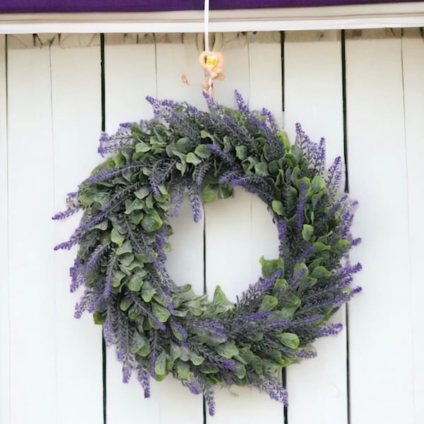 Couronne de printemps lavande violette ou blanche | Fausses couronnes | Décoration de porte toutes saisons | Couronnes d'extérieur | Guirlande | Décoration de mariage | Pays Fa