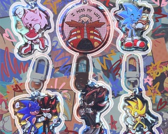 Sonic Acrylic Keychains: Double-Sided Glitter Epoxy Charm