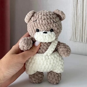 Crochet baby bear ENGLISH PATTERN, easy beginner friendly cute plushie, amigurumi bear, crochet teddy, quick easy baby shower newborn gift