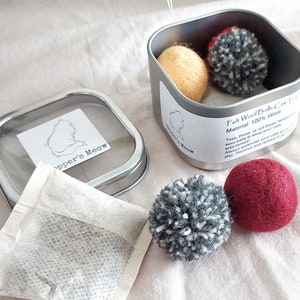 Medium Catnip Infused Wool Felt Balls - Natural Cat Toys