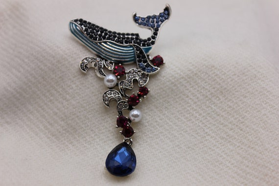 Jeweled Whale Brooch - image 4