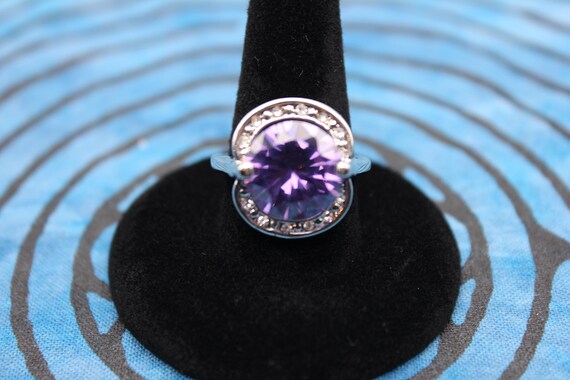 Faceted sterling silver amethyst dinner ring - image 1