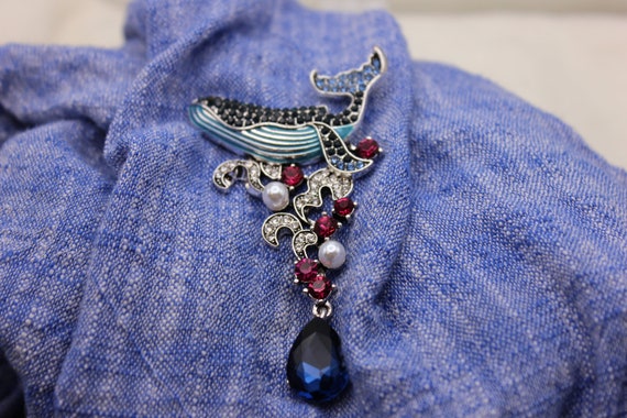 Jeweled Whale Brooch - image 1