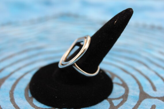 Sterling silver double circle ring - image 2