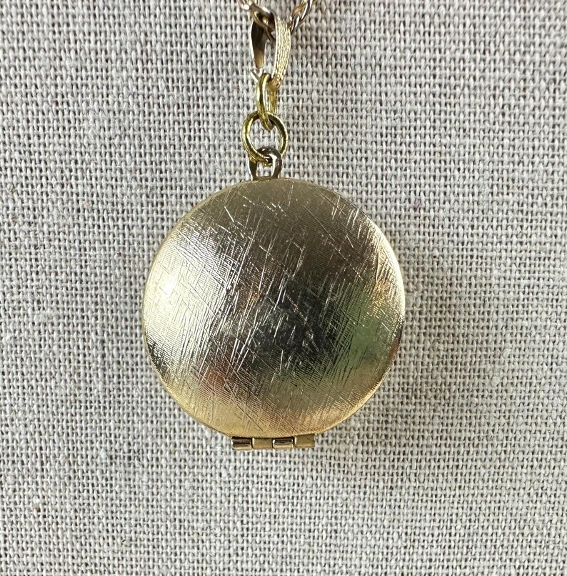 Cloth Locket Vintage Painted Rose Round Locket, Victorian Locket and Chain, Floral ...