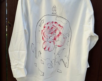 手作りの白いシャツローズ