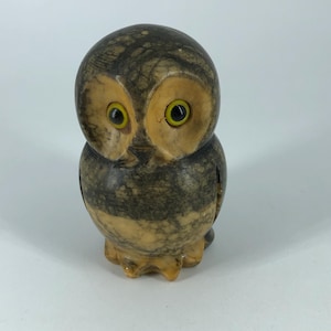 Vintage Hand-Carved Genuine Alabaster Marble Owl Figurine Paperweight