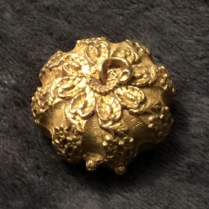 Vintage Estee Lauder Golden Pumpkin Solid Perfume Compact