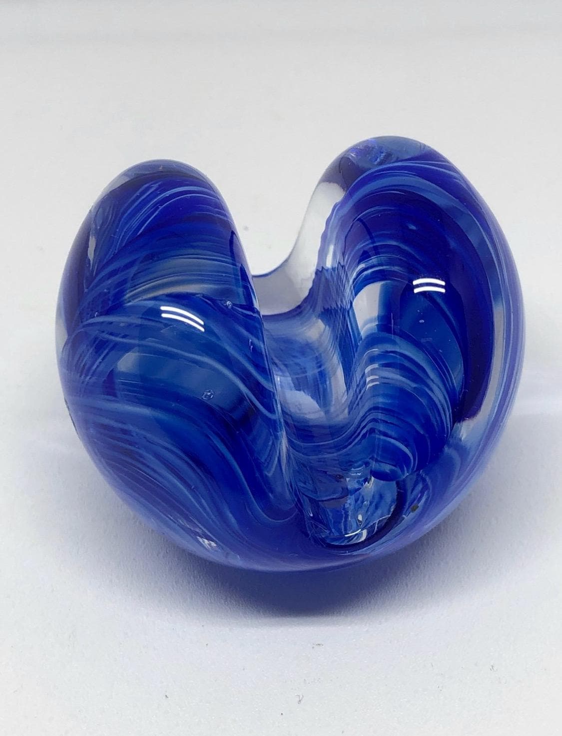 Glass Eye Studio ペーパーウェイト ガラス球 青紫色 Glass Eye Studio ペーパーウェイト ガラス球 青紫色 - メルカリ