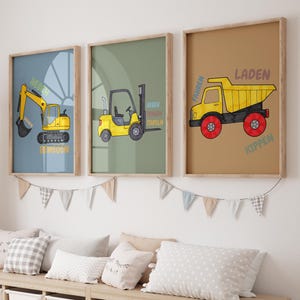 Bau Fahrzeuge Poster Set für Kinderzimmer – Bagger, Gabelstapler, Kipper - Premium Posterpapier – Wanddeko Jungen, Montessori Deko Baustelle