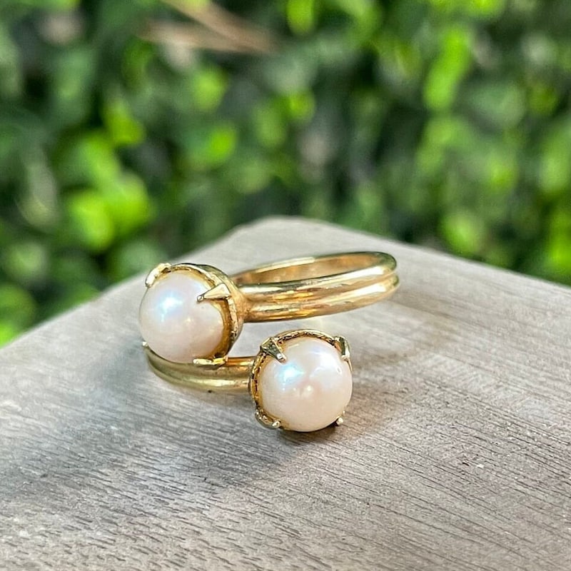 Retro Inlay Pearl Ring