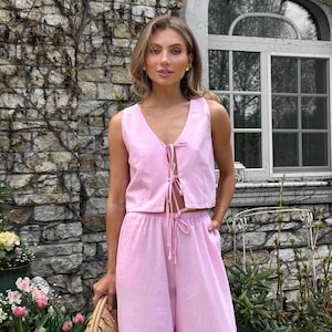 Leinen Zweiteiler Set: Weste mit Bindebändern & Hose mit weitem Bein - Minimalist Loungewear