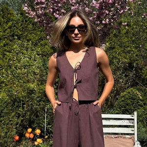 Leinen Zweiteiler Set: Weste mit Bindebändern & Hose mit weitem Bein - Minimalist Loungewear