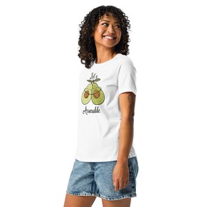 Let&#39;s Avocuddle T-Shirt - Cute Avocado Graphic Tee - Fun Foodie Lover Shirt Women&#39;s Relaxed T-Shirt