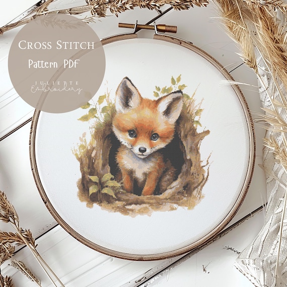 かわいいキツネのクロスステッチパターン | 森のキツネの刺繍デザイン